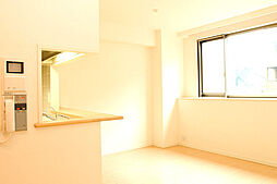 都営新宿線 岩本町駅 徒歩3分の賃貸マンション 9階ワンルームのリビング/ダイニング