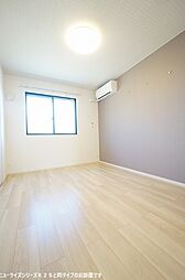 ルストパラディ　久留馬 103 1階1LDKのリビング/ダイニング