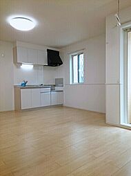 JR片町線(学研都市線) 鴻池新田駅 徒歩17分の賃貸アパート 1階1LDKのリビング/ダイニング