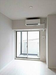 Osaka Metro御堂筋線 西中島南方駅 徒歩10分の賃貸マンション 10階1Kのリビング/ダイニング