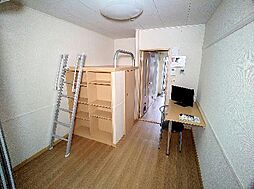 都営新宿線 篠崎駅 バス9分 西一之江二丁目下車 徒歩6分の賃貸アパート 1階1Kのリビング/ダイニング