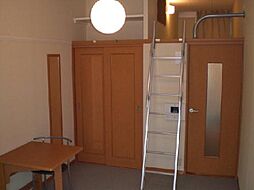 レオパレスプレジール山王 304 3階1Kのリビング/ダイニング