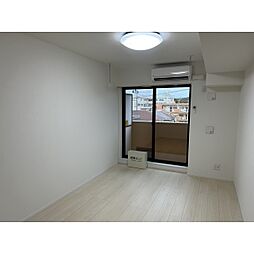 MQuarto福生 203 2階1Kのリビング/ダイニング