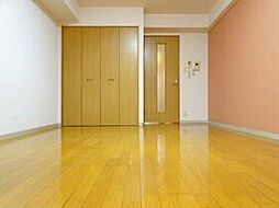 都営大江戸線 西新宿五丁目駅 徒歩3分の賃貸マンション 1階1Kのリビング/ダイニング