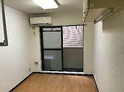 メゾン・ド・オルジュ 203 2階ワンルームのリビング/ダイニング