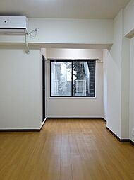 ドルフ高円寺南 102 1階ワンルームのリビング/ダイニング