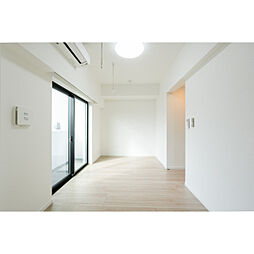 ＥｓＴＲＵＴＨ　ＭＡＧＯＭＥ 211