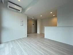 京急本線 新馬場駅 徒歩4分の賃貸マンション 6階1LDKのリビング/ダイニング