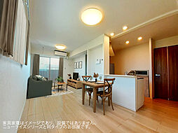 名古屋市営東山線 中村公園駅 バス17分 東条下車 徒歩20分の賃貸アパート 2階2LDKのリビング/ダイニング