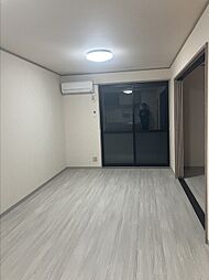 近鉄鈴鹿線 平田町駅 徒歩13分の賃貸アパート 1階3LDKのリビング/ダイニング