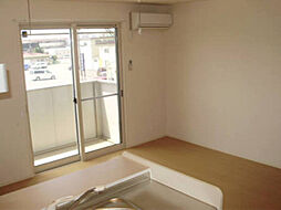 湘南新宿ライン高海 井野駅 徒歩11分の賃貸アパート 2階1LDKのリビング/ダイニング