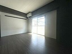 JR総武線 本八幡駅 徒歩12分の賃貸マンション 1階1DKのリビング/ダイニング