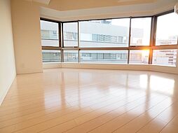 JR山手線 五反田駅 徒歩8分の賃貸マンション 9階1LDKのリビング/ダイニング