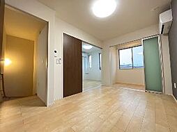 JR上越線 井野駅 6.7kmの賃貸アパート 2階1LDKのリビング/ダイニング