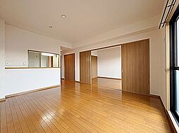 名鉄瀬戸線 三郷駅 徒歩30分の賃貸マンション 3階2LDKのリビング/ダイニング