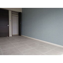 三岐鉄道三岐線 三里駅 徒歩19分の賃貸マンション 2階1Kのリビング/ダイニング