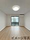 リビング...