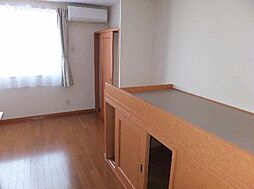 レオパレス喜楽来 104 1階1Kのリビング/ダイニング