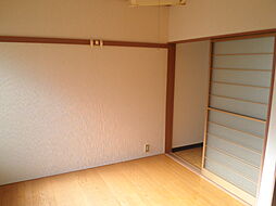 星ヶ丘レジデンス 202 2階1Kのリビング/ダイニング