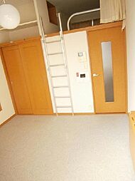 レオパレスＳｍａｌｌＲｉｖｅｒ 205 2階1Kのリビング/ダイニング