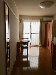 レオパレスルミエール 203 2階1Kのリビング/ダイニング