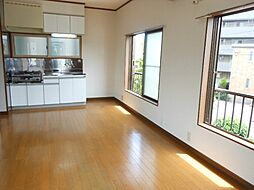 コーポ丸富 201 2階ワンルームのリビング/ダイニング