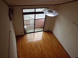 ワイドヒル 102 1階1Kのリビング/ダイニング