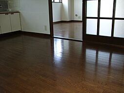 グランドール調布 102 1階3DKのリビング/ダイニング