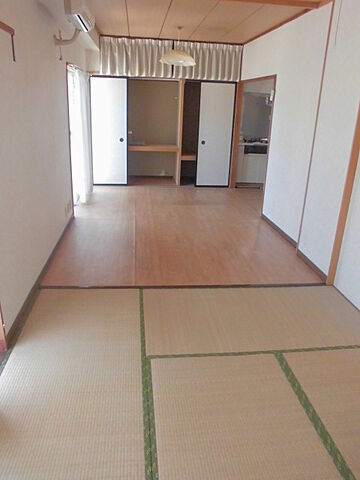 リビング/ダイニング