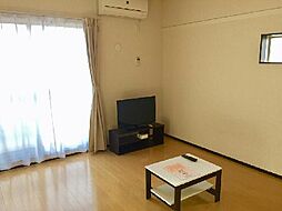 クレイノ山栄ハイツ 101 1階1Kのリビング/ダイニング