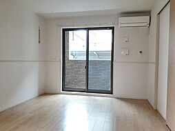 カーサ・プラウド 103 1階1LDKのリビング/ダイニング