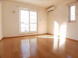 プロムナードＭ　弐番館 202 2階1LDKのリビング/ダイニング