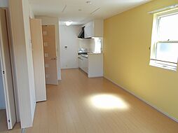 クレメント 201 2階2LDKのリビング/ダイニング