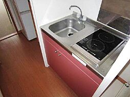 レオパレストミーズ 207 2階1Kのリビング/ダイニング