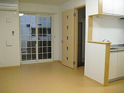 ベルグ若松 103 1階1LDKのリビング/ダイニング