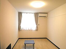 レオパレスチェリーブロッサム 107 1階1Kのリビング/ダイニング