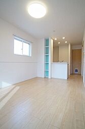 ウエスト　パーク 203 2階2LDKのリビング/ダイニング