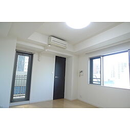 ＴＫフラッツ渋谷 1001 10階ワンルームのリビング/ダイニング