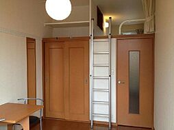 レオパレスイルシオン 106 1階1Kのリビング/ダイニング