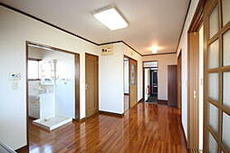 マルワカハイツ 201 2階3DKのリビング/ダイニング