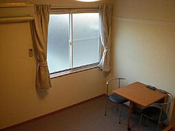 レオパレスサングリーン 205 2階1Kのリビング/ダイニング