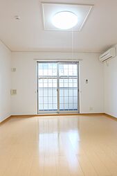 ブリアン 103 1階ワンルームのリビング/ダイニング