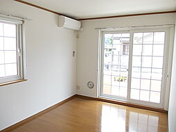 ソレイユI 103 1階2DKのリビング/ダイニング