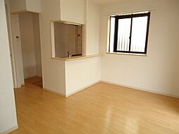 アールヴェイラD 00101 1階1LDKのリビング/ダイニング