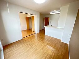 エターナル 101 1階1LDKのリビング/ダイニング