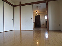 ユーハイム 101 1階1DKのリビング/ダイニング