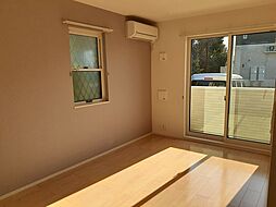 メゾン・ド・クレインＡ 101 1階1LDKのリビング/ダイニング