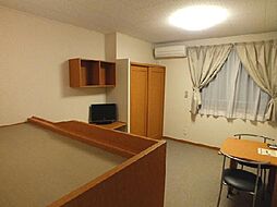 レオパレスクレール光優I 205 2階1Kのリビング/ダイニング