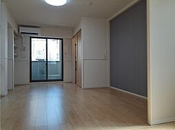 カルム上宿 101 1階1LDKのリビング/ダイニング