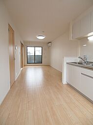 ウォーターラッド市川 3階1LDKのリビング/ダイニング